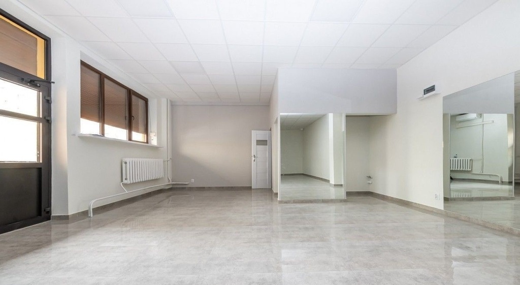 Świetny lokal w centrum miasta z własną rampą