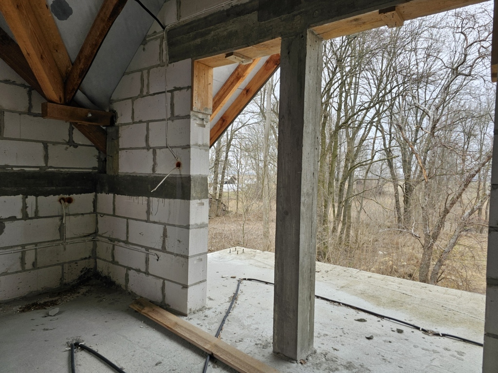 Dom 450 m2 + dwie działki budowlane 5200 m2 — zdjęcie 12