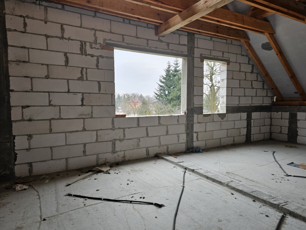 Dom 450 m2 + dwie działki budowlane 5200 m2 — zdjęcie 17