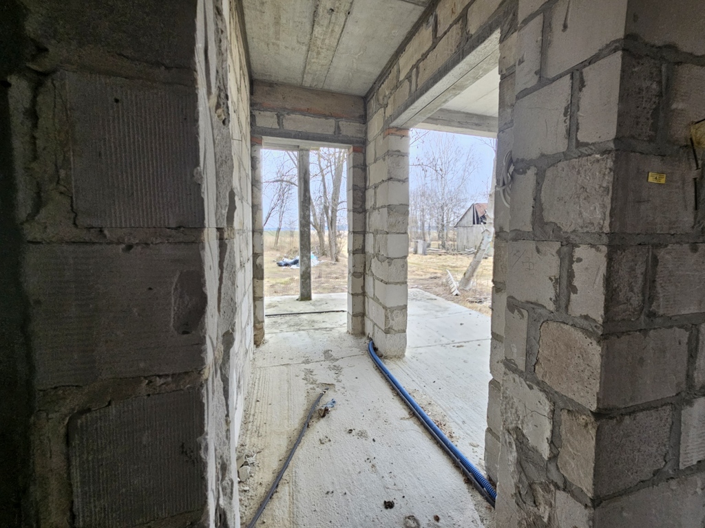 Dom 450 m2 + dwie działki budowlane 5200 m2 — zdjęcie 29