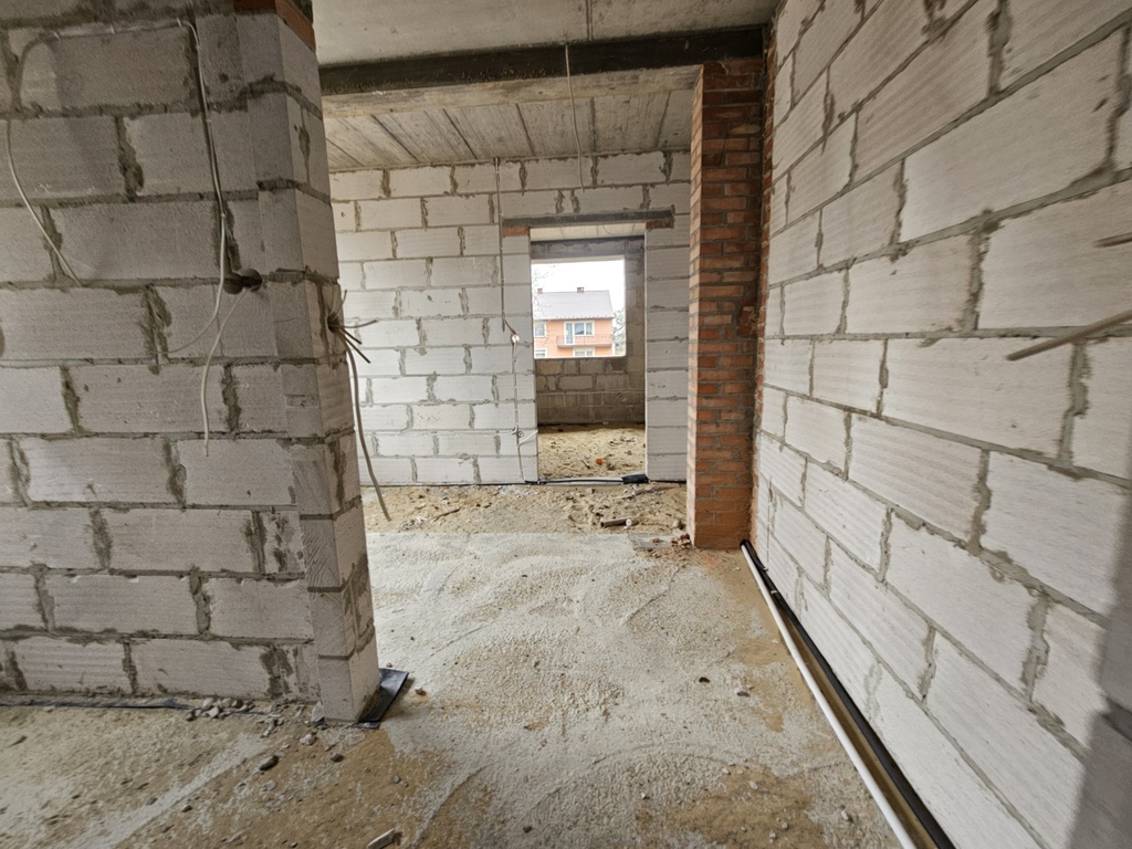 Dom 450 m2 + dwie działki budowlane 5200 m2 — zdjęcie 30