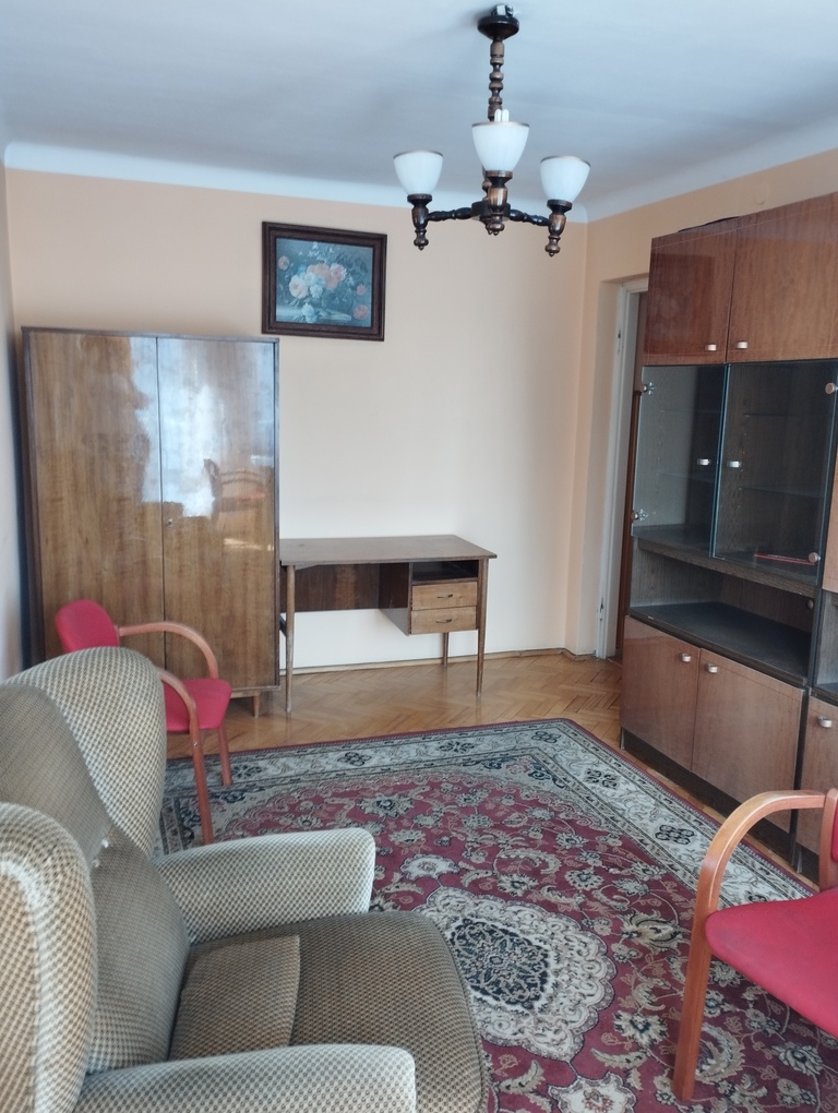 Mieszkanie w centrum/ 4 pokoje/ II piętro — zdjęcie 6