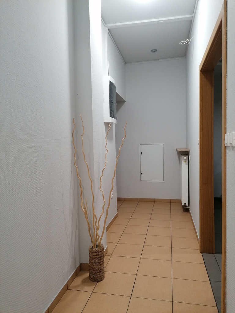 Lokal 40m2 przy węźle S17 biuro/usługi — zdjęcie 15