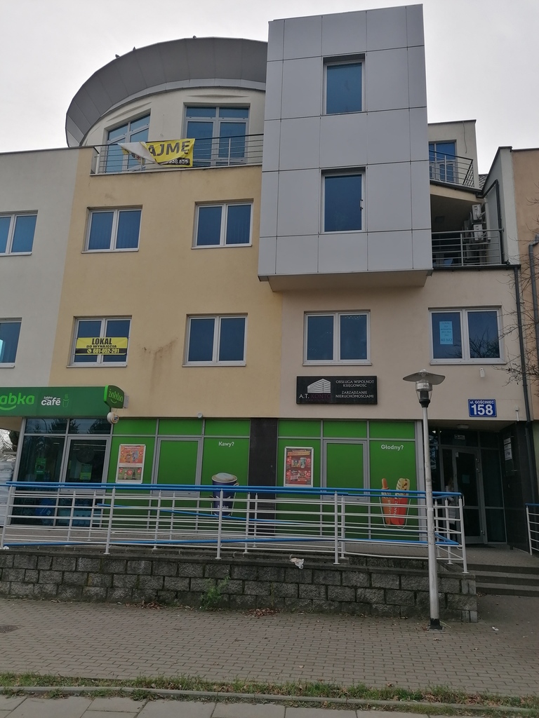 Lokal 40m2 przy węźle S17 biuro/usługi — zdjęcie 19