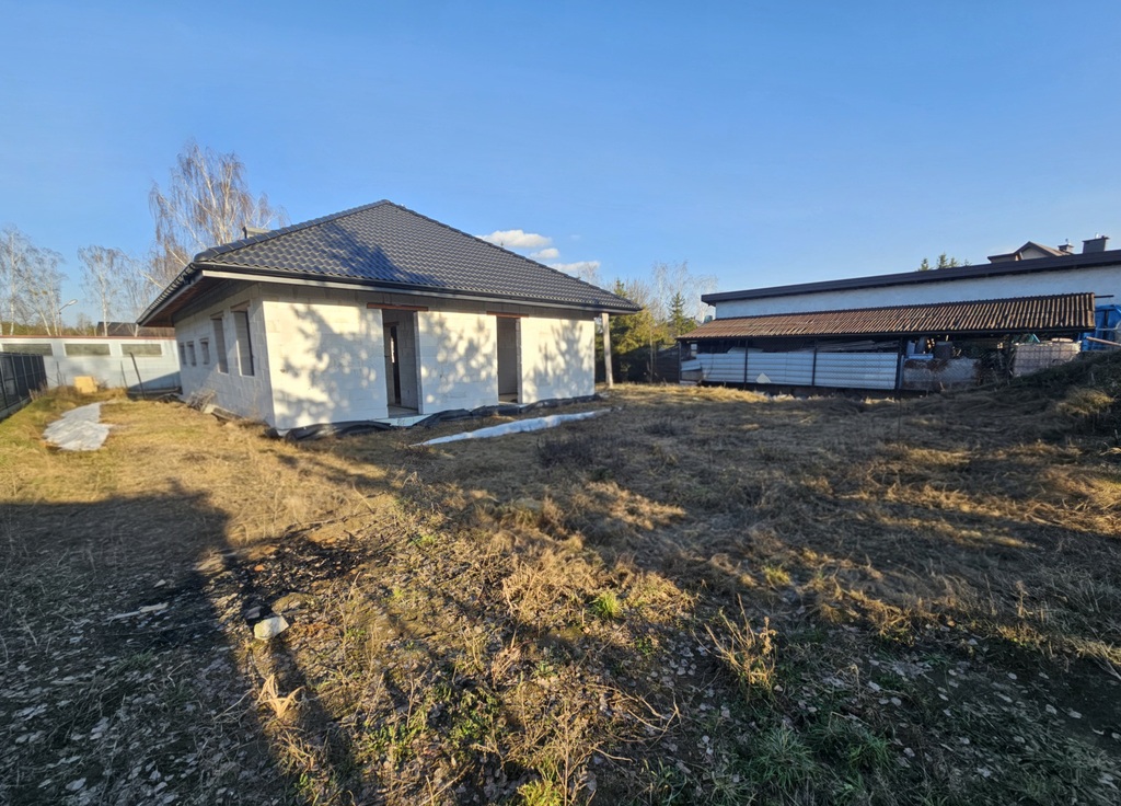 Nowy dom 132m² pod Warszawą, działka 888m², bezPCC — zdjęcie 3