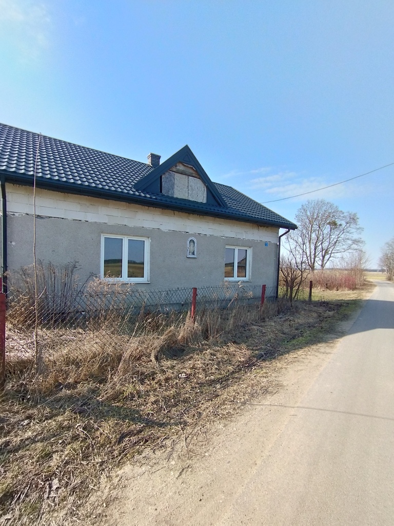 Dom do wykończenia, działka 1200 m²