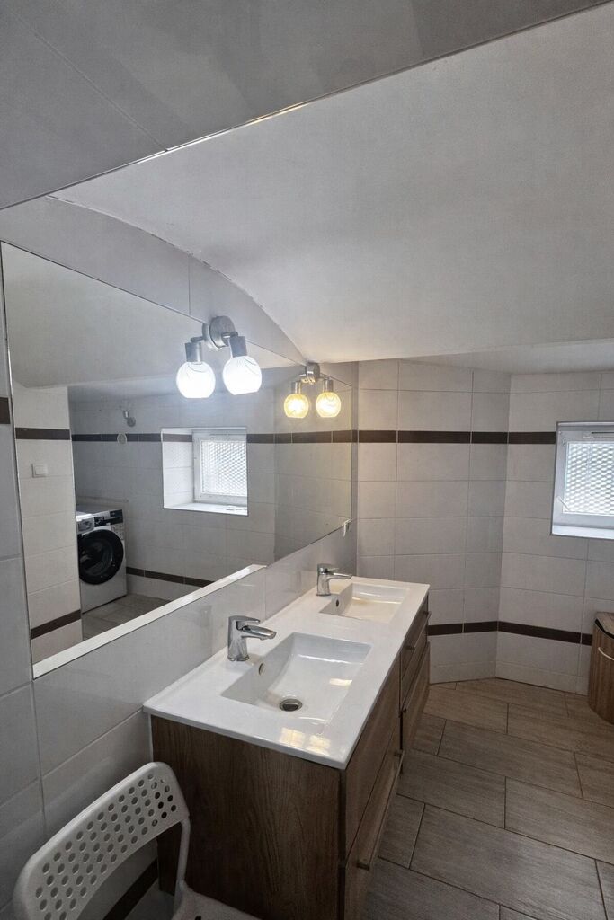 Wyjątkowa oferta | przestronne mieszkanie 135 m² — zdjęcie 2