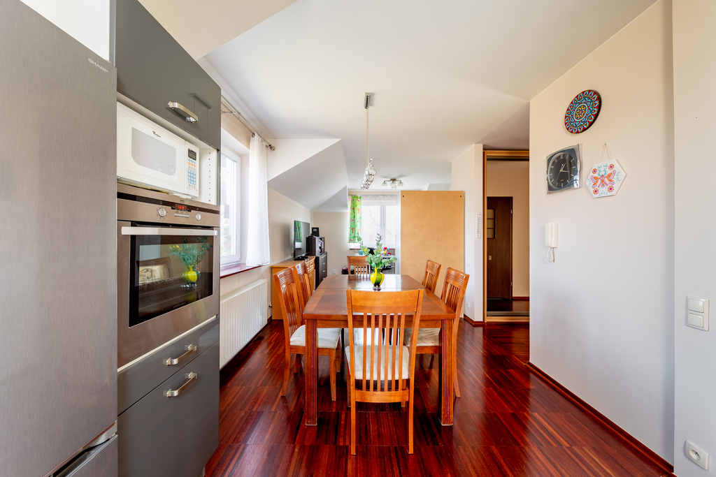 Dom przy ul. Zdrojowej | 185m² | Pabianice — zdjęcie 2