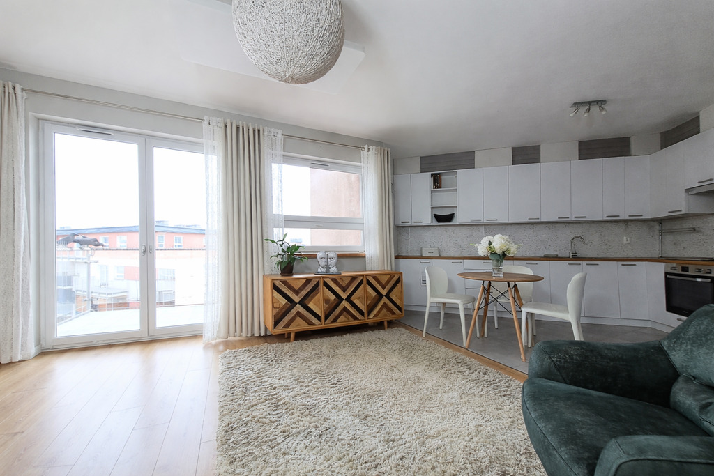 55 m² Mieszkanie 2/3 pokoje Rawska 71 Skierniewice — zdjęcie 2