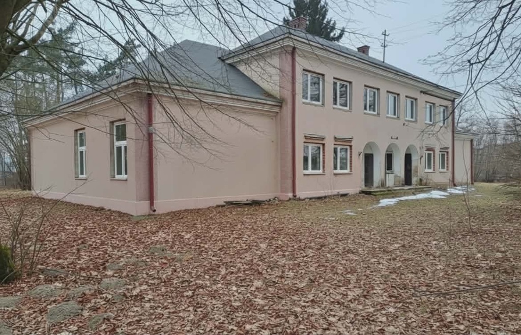 Inwestycja 450m² dom restauracja szkoła pensjonat — zdjęcie 7