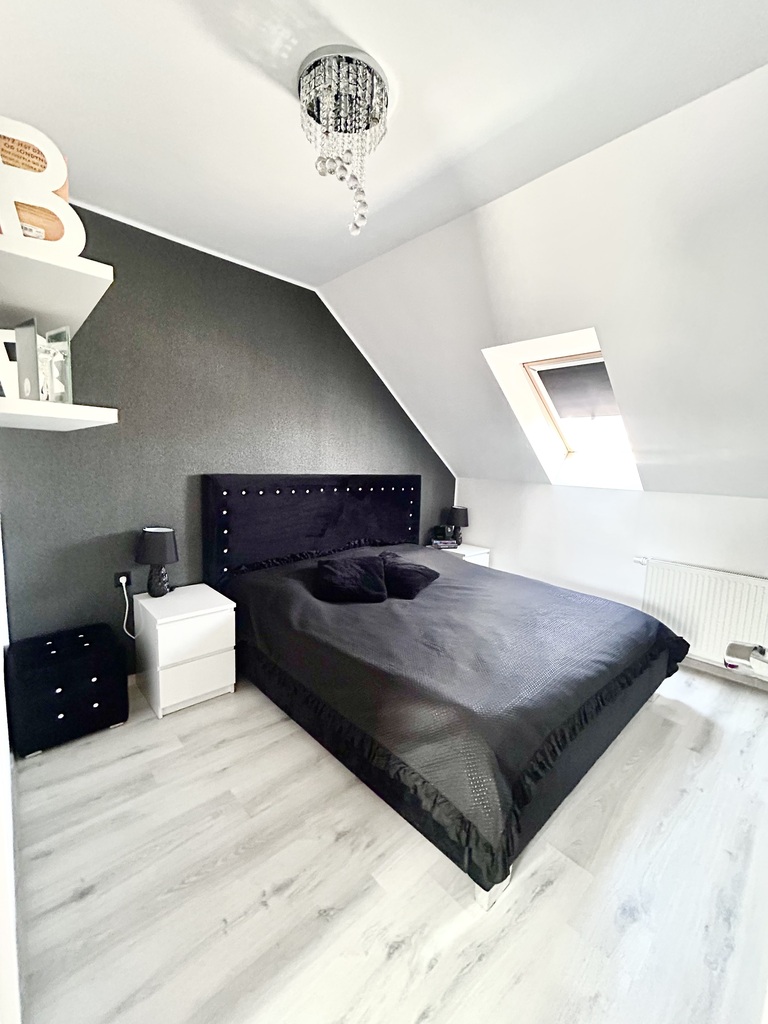 Dwupoziomowa przestrzeń z charakterem – 98,13 m² — zdjęcie 6