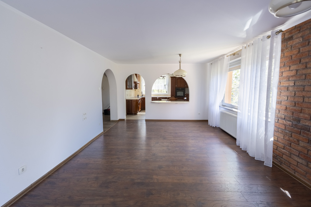 Dom 138,5 m² z tarasem i fotowoltaiką — zdjęcie 7