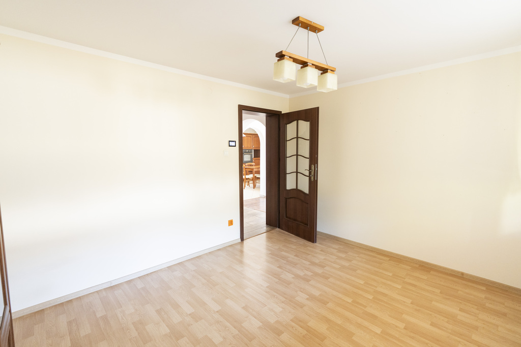 Dom 138,5 m² z tarasem i fotowoltaiką — zdjęcie 8