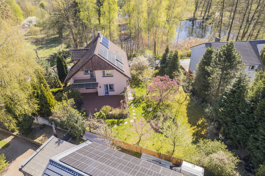 Dom 138,5 m² z tarasem i fotowoltaiką — zdjęcie 34