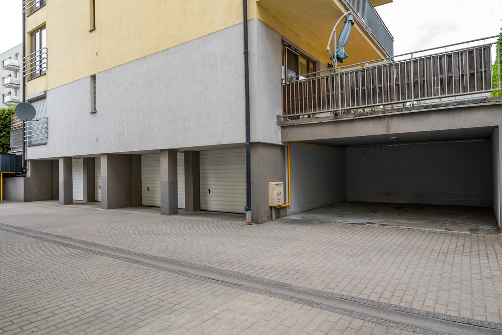 2 pokoje 43 m²  z ogromnym tarasem 27 m² i garażem — zdjęcie 22