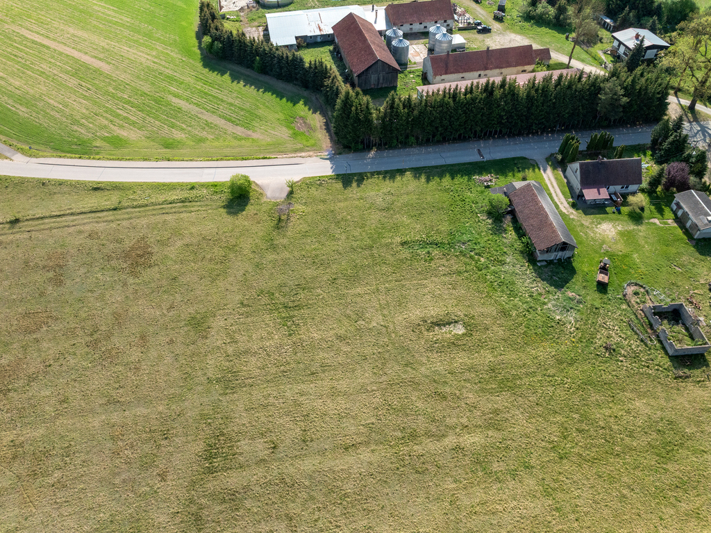 Działka budowlana niedaleko Jonkowa — zdjęcie 2
