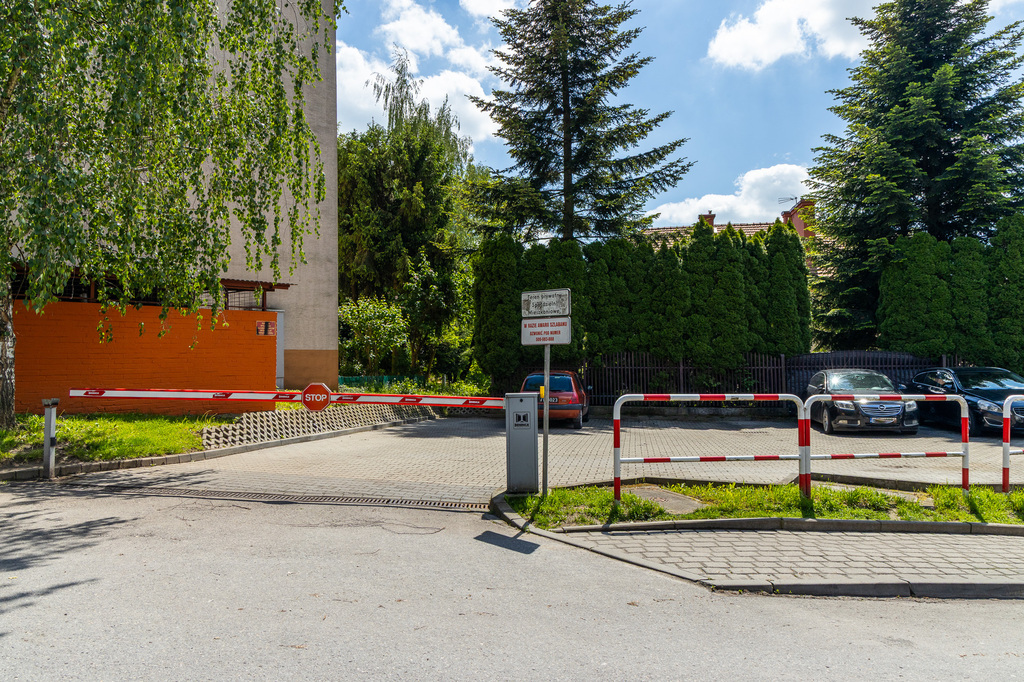 2 pokoje z loggią i klimatyzacją — zdjęcie 31