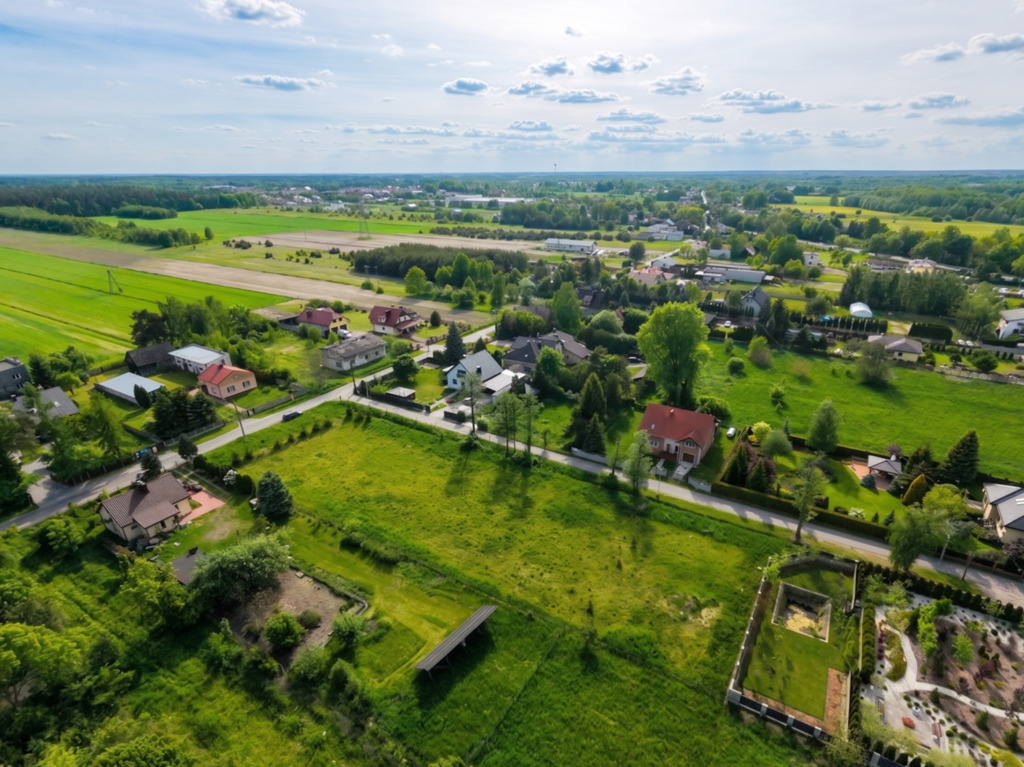 Dwie działki w doskonałej lokalizacji 2 x 800m2 — zdjęcie 4