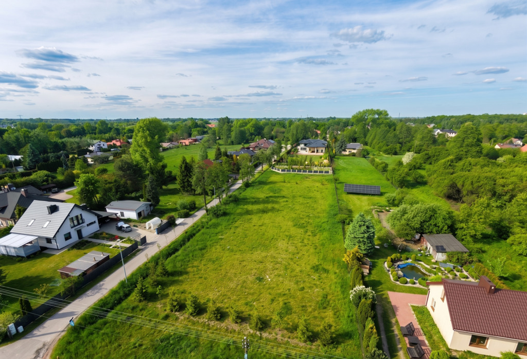 Dwie działki w doskonałej lokalizacji 2 x 800m2 — zdjęcie 5
