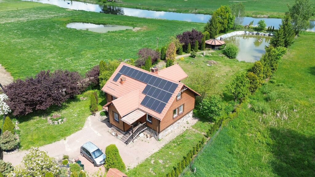 Klimatyczny dom z bala nad Narwią — zdjęcie 2