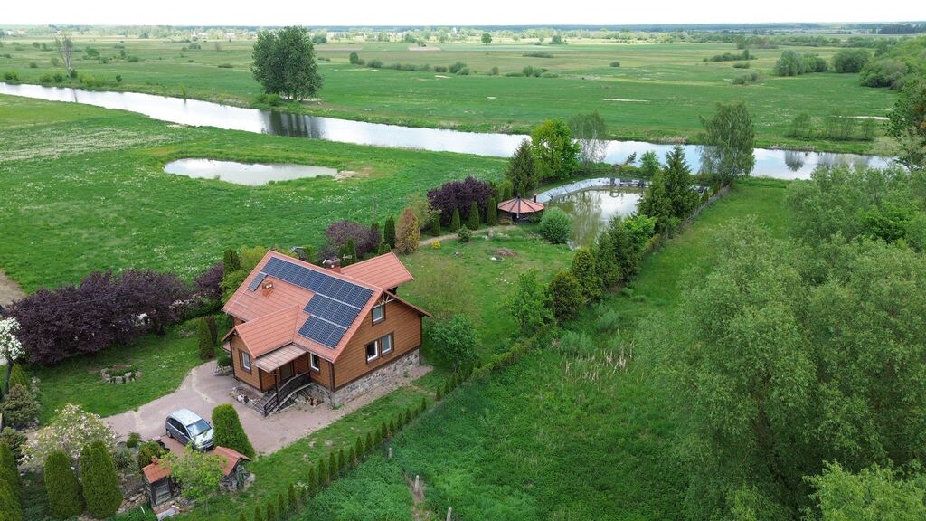 Klimatyczny dom z bala nad Narwią — zdjęcie 3