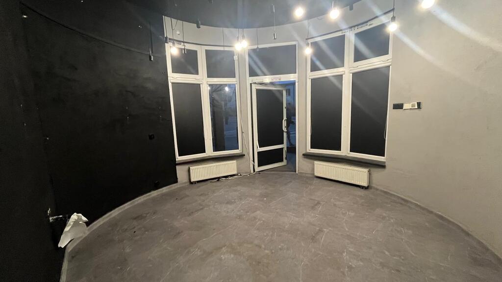 Lokal 25 m² | Kunickiego | witryny — zdjęcie 2