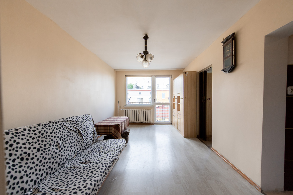 Mieszkanie 2 pokoje, 38m2, os. Piastowskie.