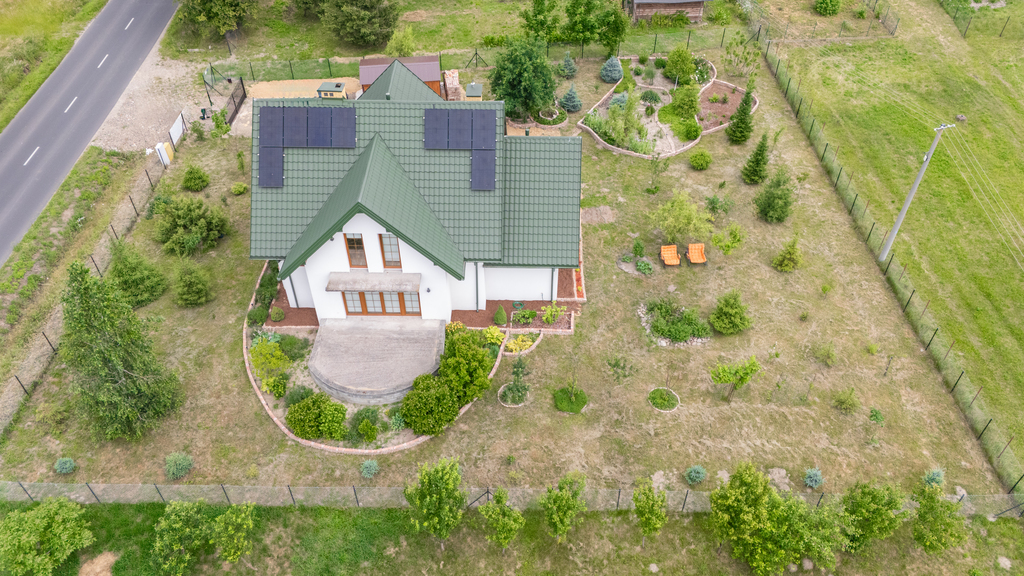 Dom z fotowoltaiką | 1400 m² | Przykory — zdjęcie 2