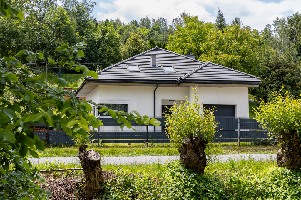 Nowoczesny dom przy Łazienkach Mineralnych  156 m2 — zdjęcie 22