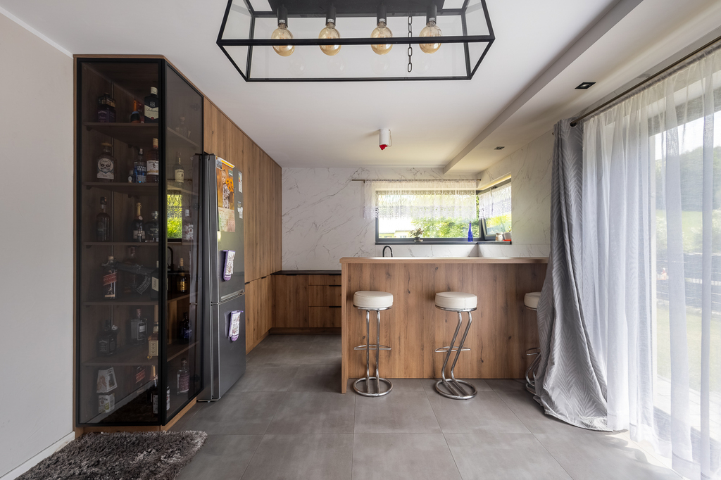 Nowoczesny dom przy Łazienkach Mineralnych  156 m2 — zdjęcie 7