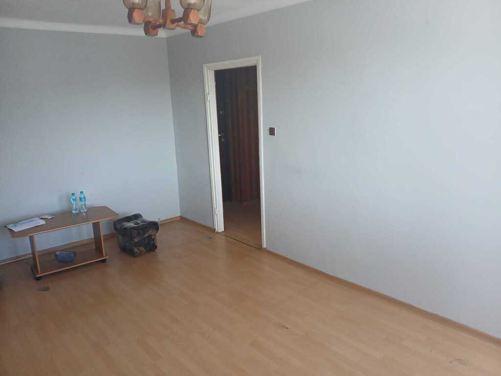 3 pokojowe mieszkanie z balkonem w centrum Płocka — zdjęcie 5