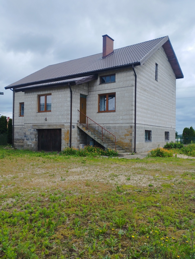 Dom jednorodzinny 150 m2 z działką 22 ary