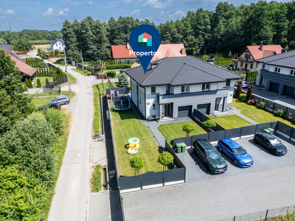 Nowoczesny bliźniak z ogrodem - Zelczyna — zdjęcie 17