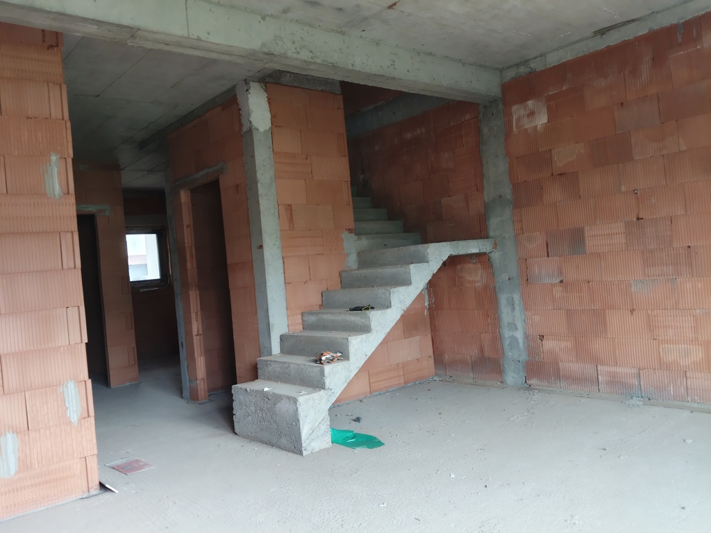 Bliźniak o powierzchni 158m2 ,5 pokoi,garaż,ogród — zdjęcie 5