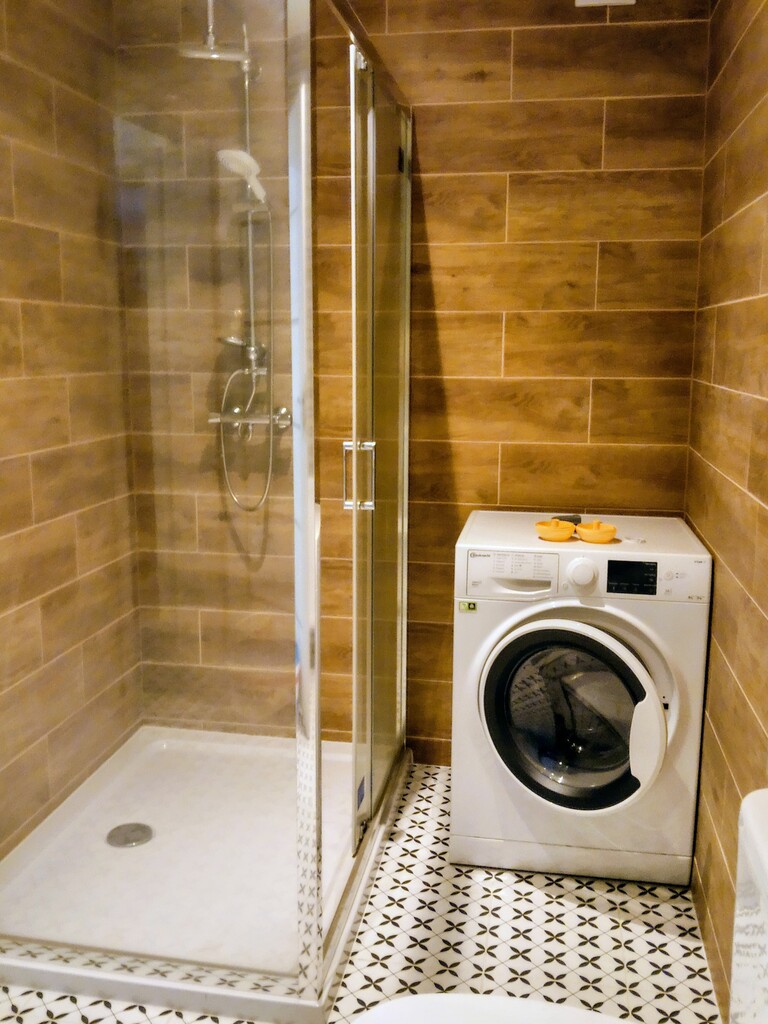 Kamienica ,200 m2 na działce 400 m2 w Piekarach Śl — zdjęcie 5