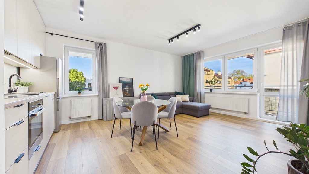 Centrum Radzymina | 47,22 m² | duży balkon| winda - zdjęcie 2